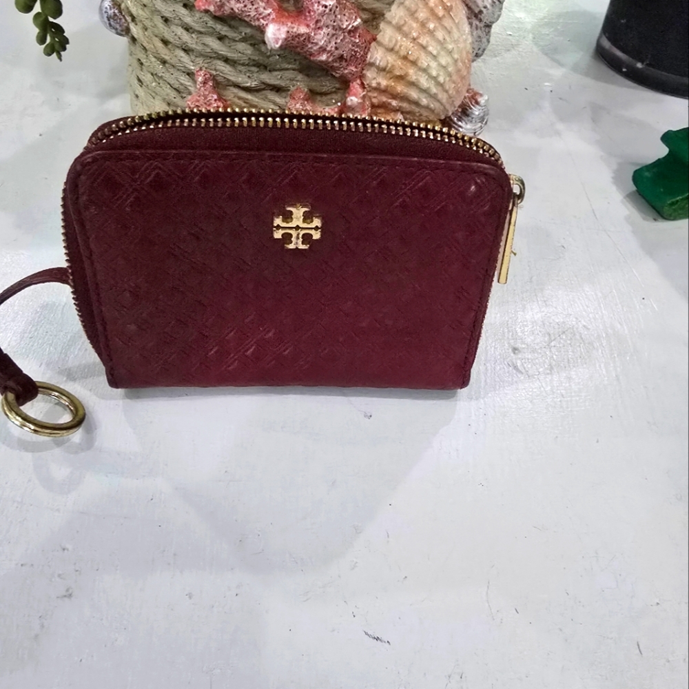 Tory Burch Marion Embossed Zip Coin Case ( garnet)